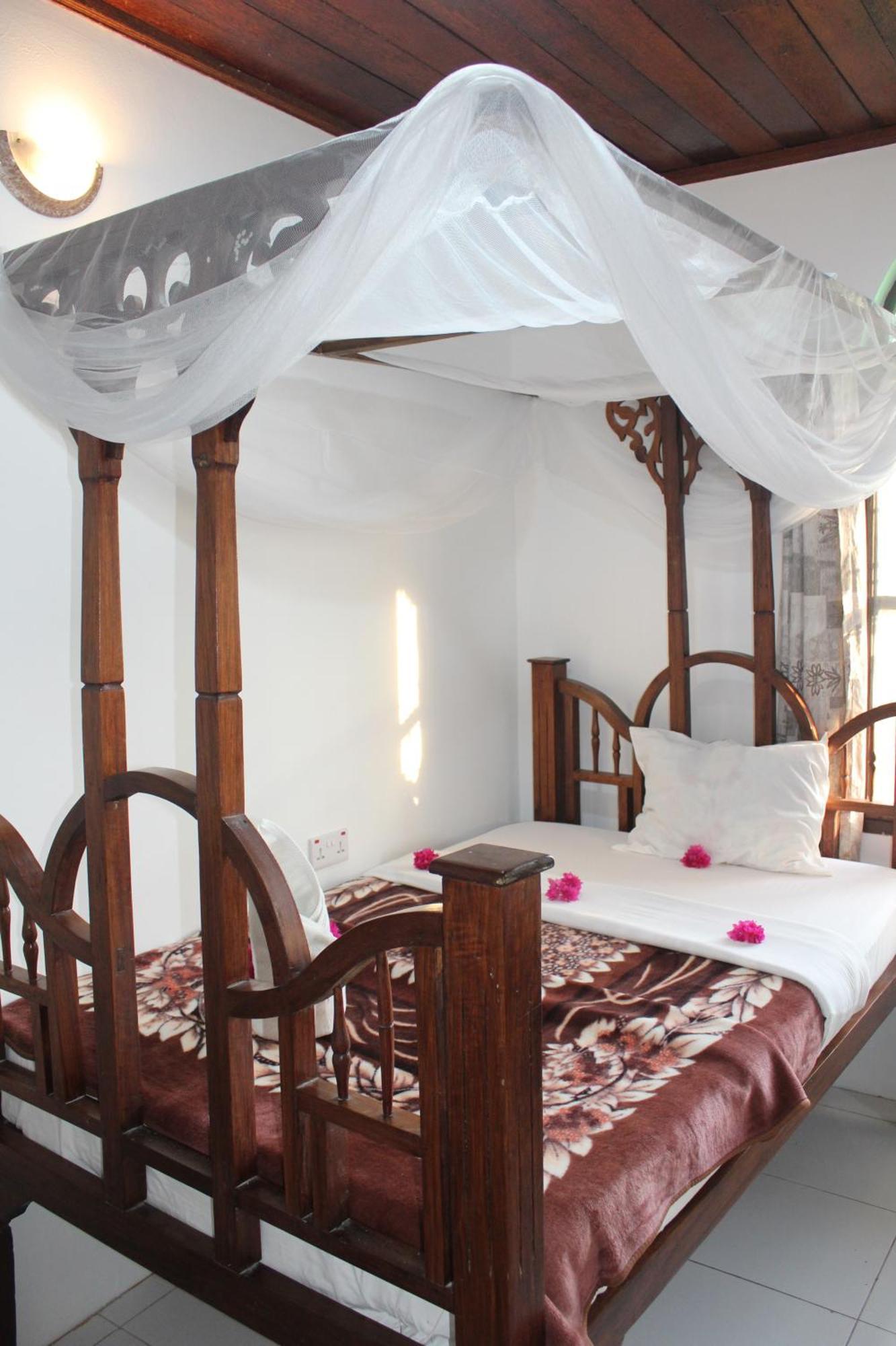 Garden Lodge Zanzibar Exterior photo